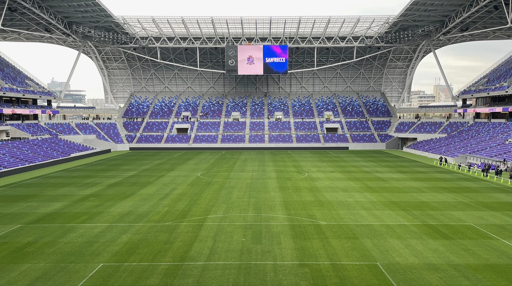 メインビジュアル4